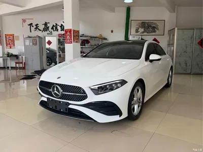 2023 Mercedes-Benz A-Class A 180 L, фото 1, лот 10283373