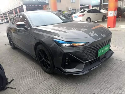2022 Changan UNI-V 1.5T Premium Model, фото 4, лот 11192508