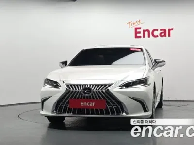 2026 Lexus ES 300h Executive, фото 2, лот 10194499