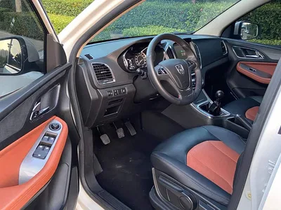 2015 Baojun 560 1.8L Manual Elite, фото 4, лот 11457595