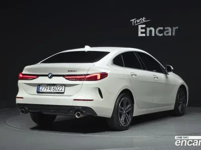 2023 BMW 2-Series 220i Sport, фото 1, лот 10037431