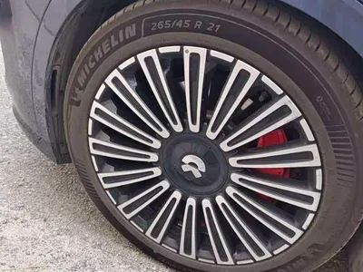 2025 NIO ES8 Model 6-Seat Executive Luxury Edition, фото 3, лот 10401649