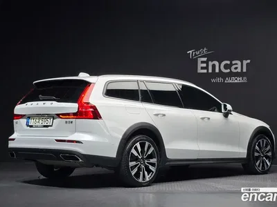 2022 Volvo V60 B5 Pro AWD, фото 2, лот 10128475