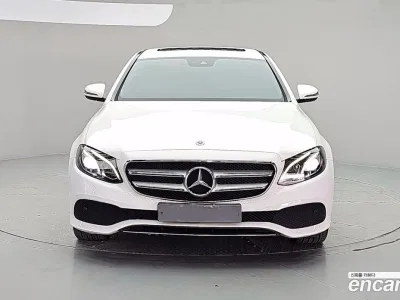 2018 Mercedes-Benz E-Class E200 Avantgarde, фото 1, лот 10077572