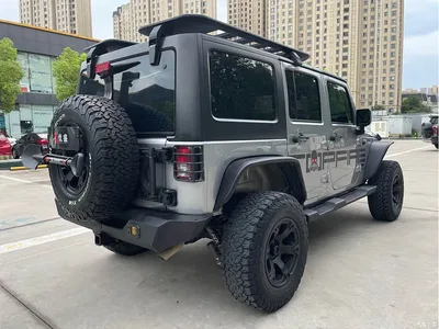 2017 Jeep Wrangler 3.0L Sahara 4-Door Comfort Edition, фото 4, лот 10290590
