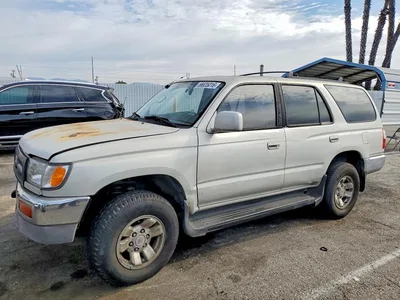 1998 TOYOTA 4RUNNER SR5, фото 1, лот 10982498