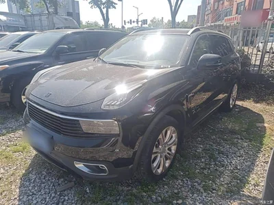 2017 Lynk & Co 01 2.0T 2WD Pro Version, фото 1, лот 10318679