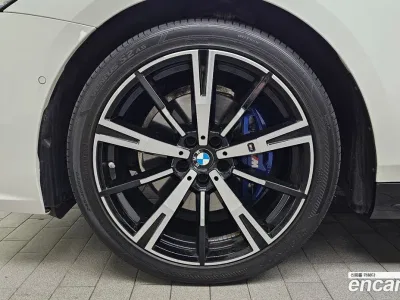 2024 BMW 5-Series 530i xDrive M Sport, фото 4, лот 10207477