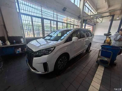 2023 Buick GL8 ES Landmaster Luxury, фото 1, лот 10676158