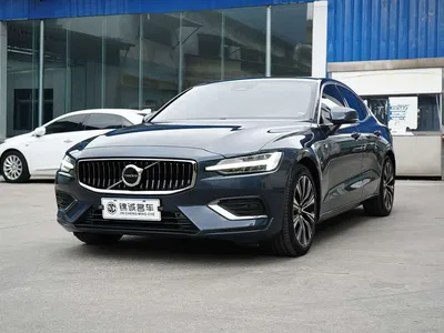 2023 Volvo S60 B4 Smart Vision Luxury Edition, фото 1, лот 10674667