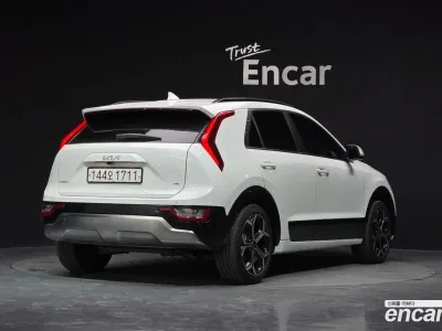 2025 Kia Niro Signature, фото 2, лот 10080401