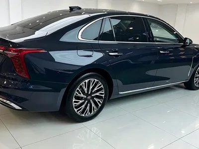 2024 Hongqi H5 2.0T Automatic Smart Connect Flag Leader Edition, фото 4, лот 10287136