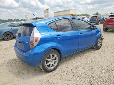 2014 TOYOTA PRIUS C TWO, фото 3, лот 10555266