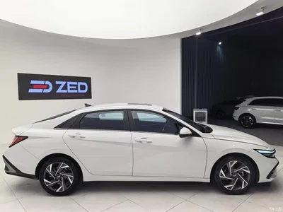 2023 Hyundai Elantra Model 1.5L CVT LUX Premium Edition, фото 2, лот 10372671
