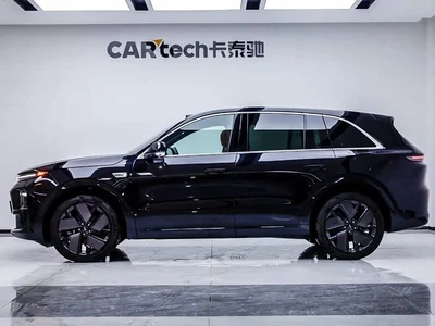 2025 Li Auto L6 Pro Smart Renewal Edition, фото 3, лот 11214456