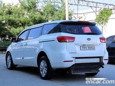 2017 Kia Canival 6-seater Wheelchair lift, фото 3, лот 11191822