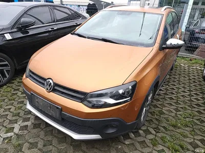 2014 Volkswagen Polo 1.6L Cross Polo Automatic, фото 1, лот 11395638