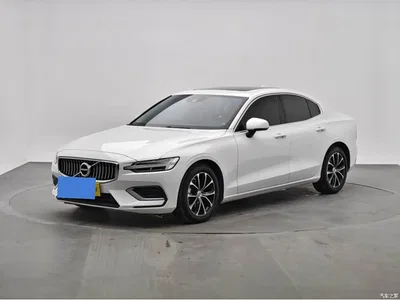 2022 Volvo S60 B4 Smart Comfort Luxury Edition, фото 1, лот 11087145