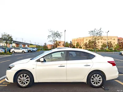 2022 Nissan Sylphy Classic 1.6XE CVT Comfort Edition, фото 4, лот 10341045
