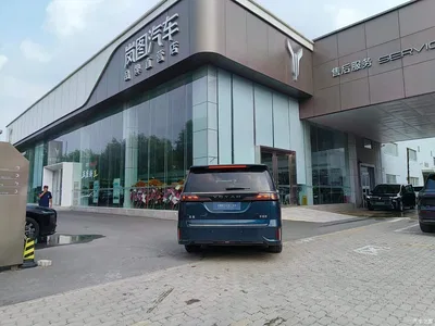 2025 Voyah Auto Voyah Dreamer PHEV AWD Flagship Kunpeng Edition, фото 4, лот 10358693