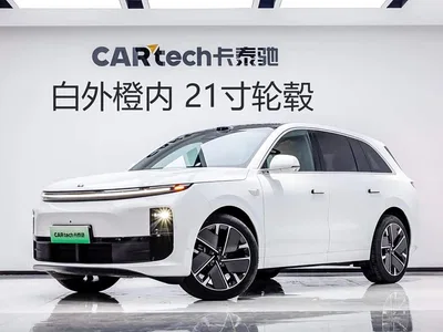 2025 Li Auto L6 Max Smart Renewal Edition, фото 1, лот 10889024