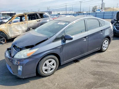 2011 TOYOTA PRIUS TWO, фото 1, лот 10494162