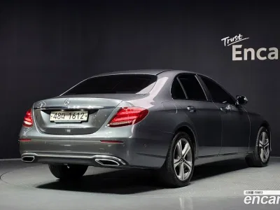 2019 Mercedes-Benz E-Class E220d Avantgarde, фото 1, лот 10047024