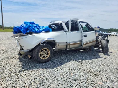 2001 CHEVROLET SILVERADO C1500, фото 3, лот 10976524