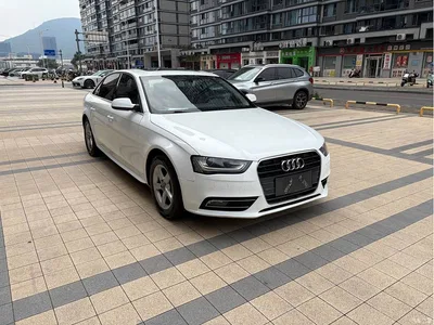 2015 Audi A4L 35 TFSI Auto Standard, фото 2, лот 11136159