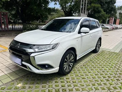 2021 Mitsubishi Outlander 2.0L 2WD Smooth Ride Version 5-Seater, фото 2, лот 10340837