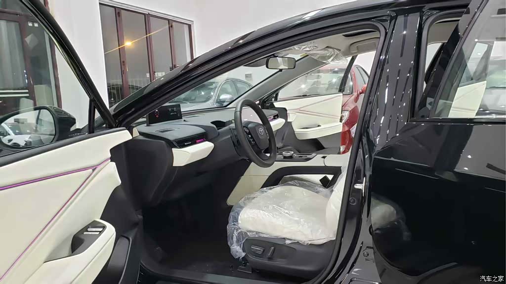 2025 Toyota bZ5 550 PRO Smart Edition, фото 4, лот 10384863