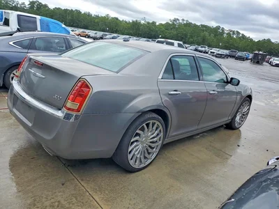 2011 CHRYSLER 300 LIMITED, фото 3, лот 10867534