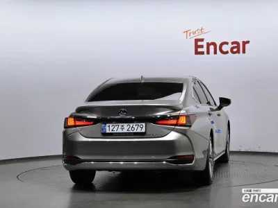 2026 Lexus ES 300h Executive, фото 4, лот 10184771