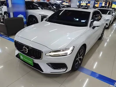 2023 Volvo S60 B4 Smart Comfort Luxury Edition, фото 1, лот 10454094