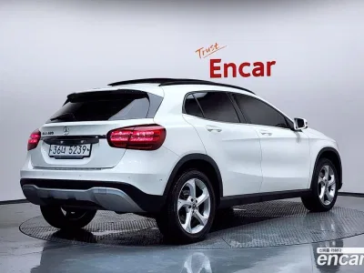 2018 Mercedes-Benz GLA-Class GLA220, фото 2, лот 10054322