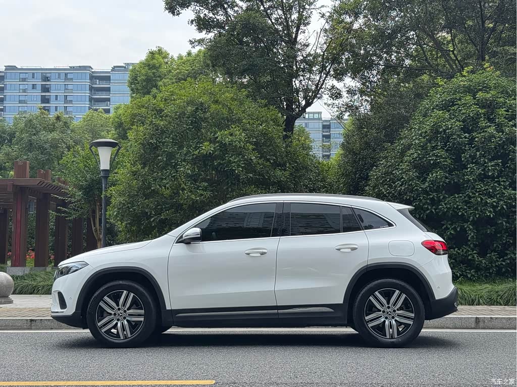 2023 Mercedes-Benz EQA 260, фото 4, лот 11023659