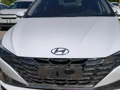 2023 Hyundai Elantra Model 1.5L CVT LUX Premium Edition, фото 1, лот 10374241