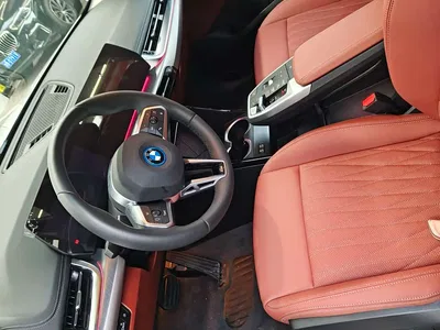2026 BMW iX1 eDrive25L M Sport Package, фото 4, лот 10475397