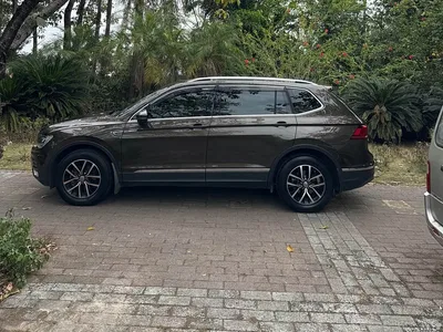 2017 Volkswagen Tiguan L 330TSI Automatic 2WD Comfort Edition, фото 3, лот 11449383