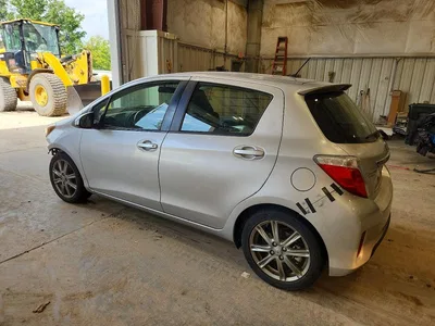 2014 TOYOTA YARIS 5-DOOR SE, фото 2, лот 10508729