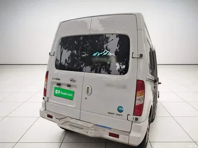 2021 SAIC Maxus Xintu V80 2.0T PLUS AMT All-round King Short Wheelbase Medium Roof 5/6/7/8/9-seater, фото 4, лот 11160897