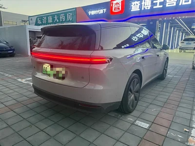 2025 Li Auto Li i8 Standard Edition, фото 4, лот 10830858