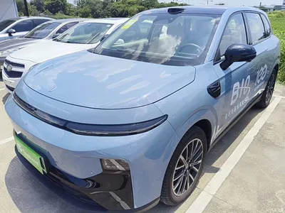 2025 Leapmotor B10 510 LiDAR Edition, фото 2, лот 10441874