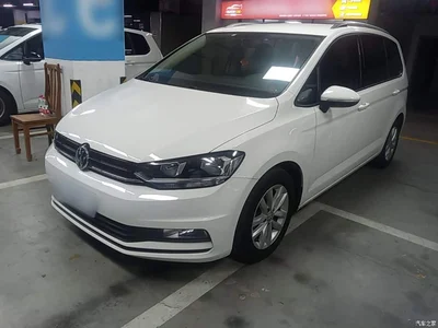 2021 Volkswagen Touran L 280TSI DSG Trend Edition 7-seater, фото 1, лот 11179583