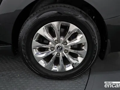 2016 Ssang Yong KORANDO 4WD Chateau 11-seater, фото 4, лот 10043704