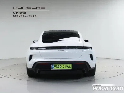 2025 Porsche Taycan Turbo S, фото 4, лот 10098765