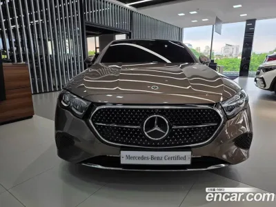 2025 Mercedes-Benz E-Class E200 Avantgarde, фото 3, лот 10170274