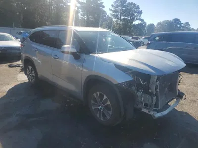 2022 TOYOTA HIGHLANDER XLE, фото 4, лот 10493665