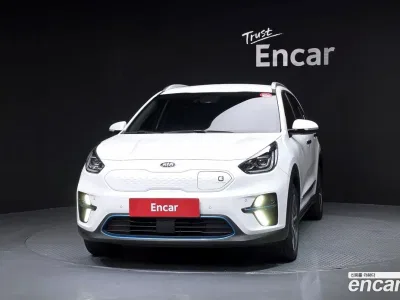 2019 Kia Niro Noblesse, фото 2, лот 10079091