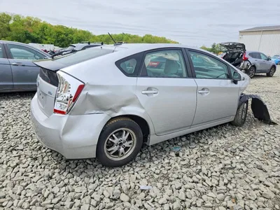 2010 TOYOTA PRIUS III, фото 3, лот 10557519